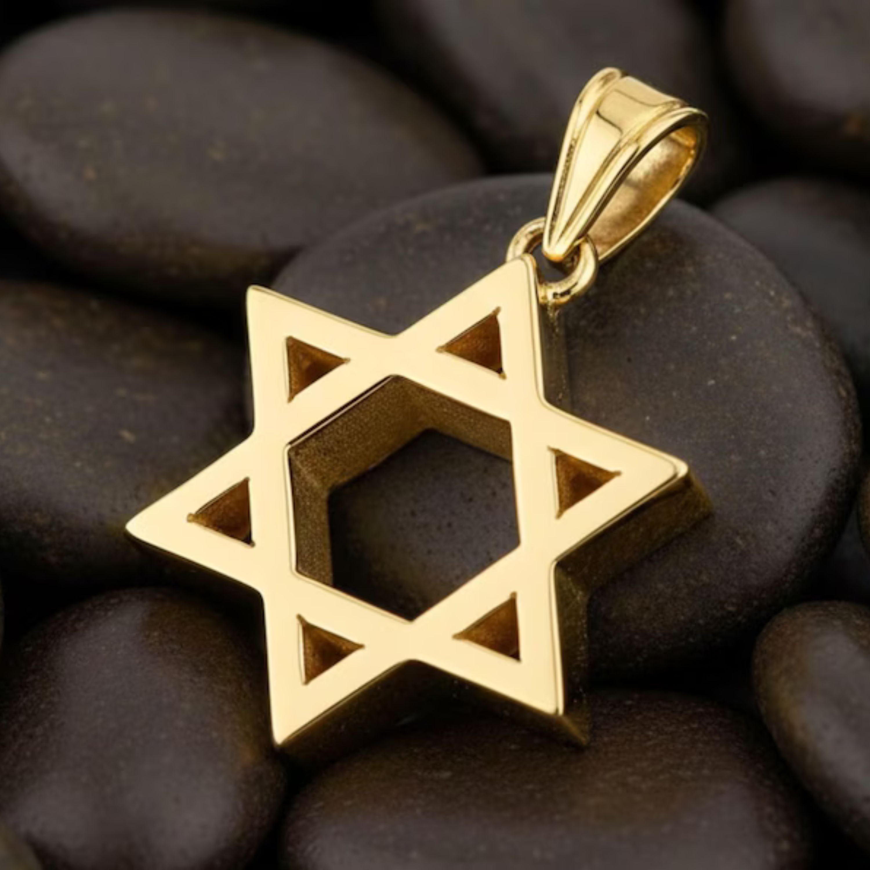 14k Gold Heavyweight Small Star of David Pendant