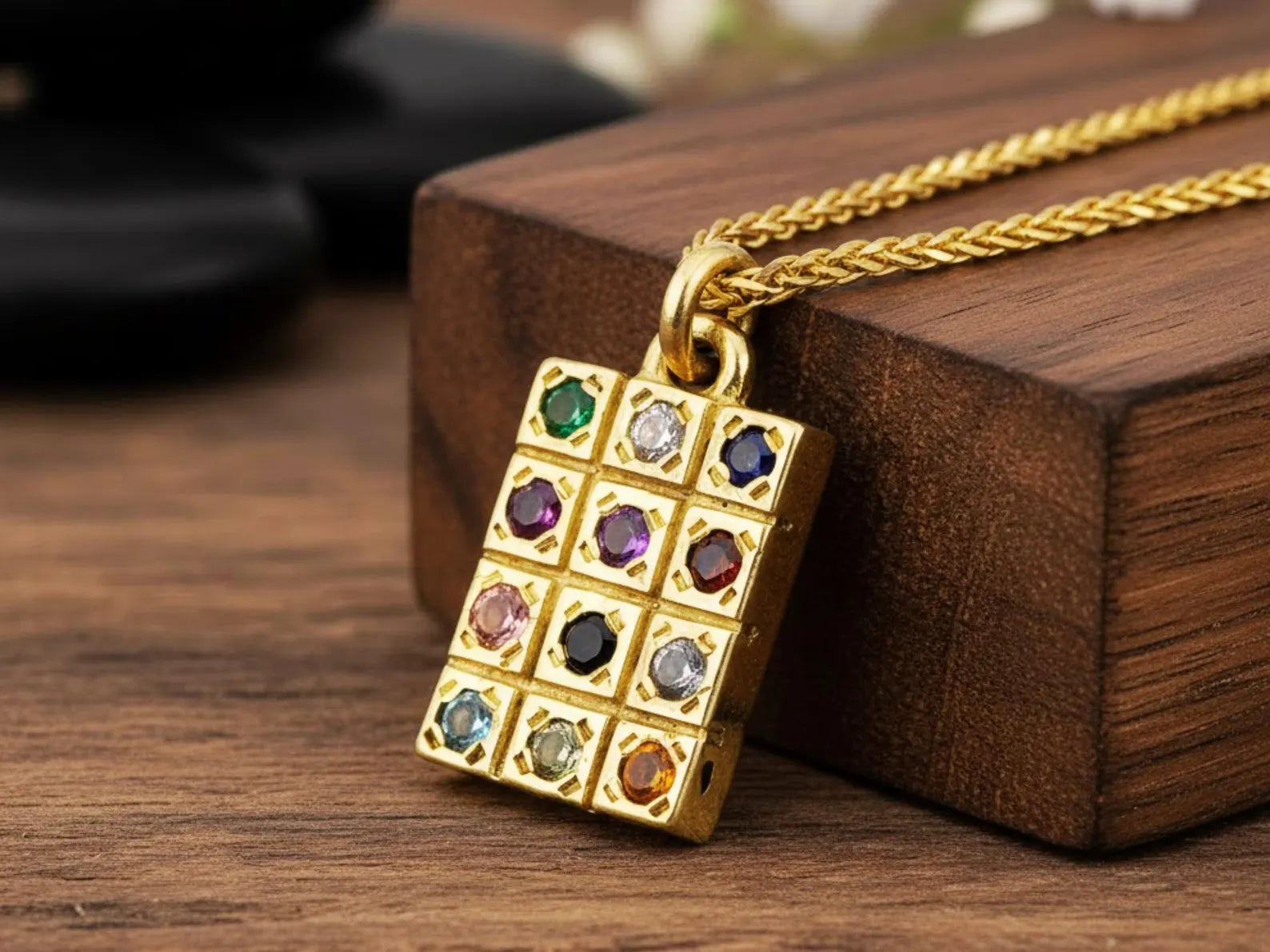 Large 14k Gold Classic Choshen Pendant