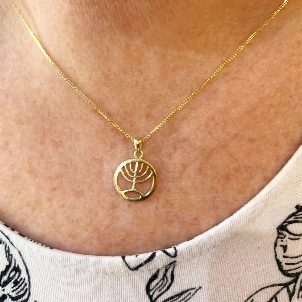 Round 14k Gold Menorah Pendant