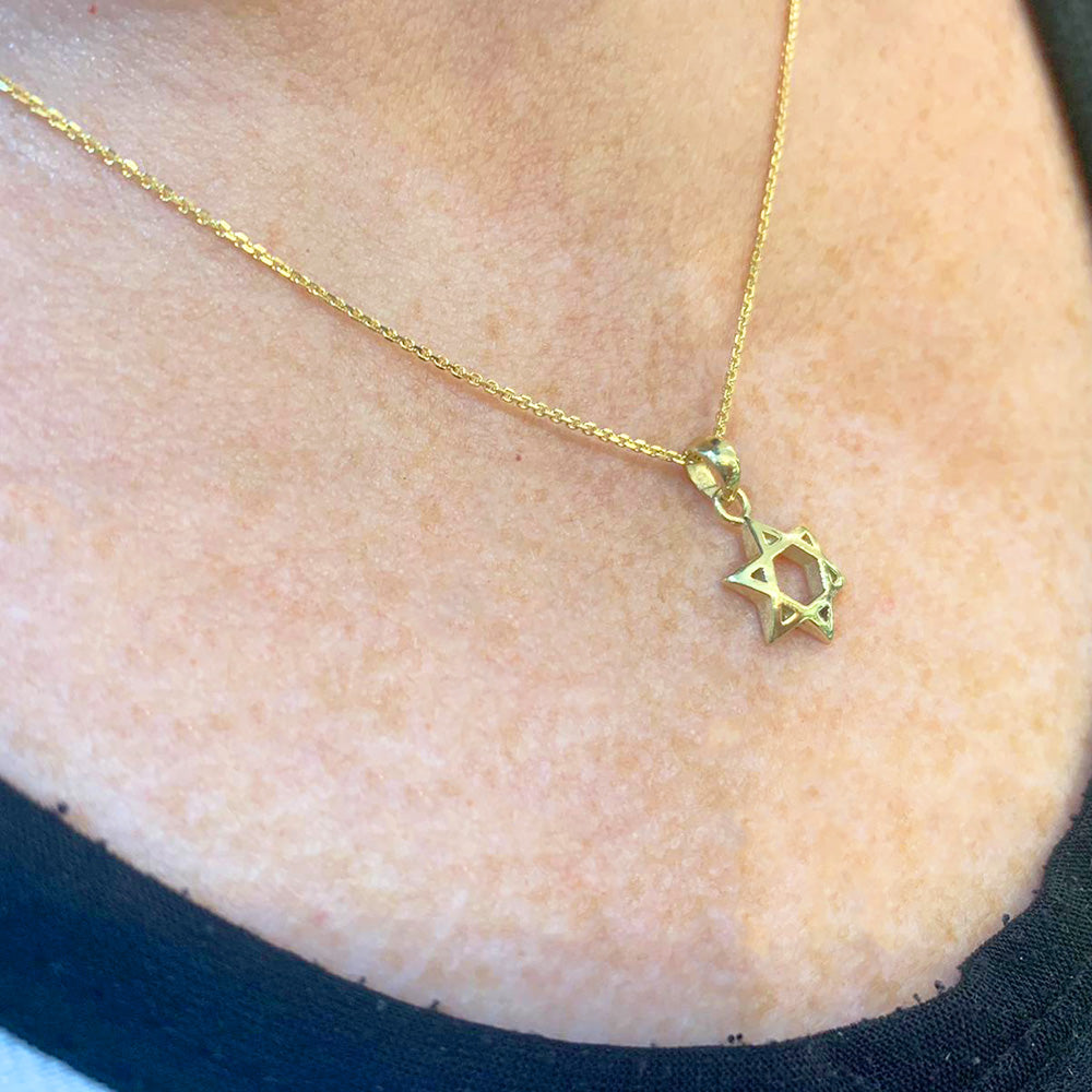 14K Gold Curved 3D Star of David Pendant