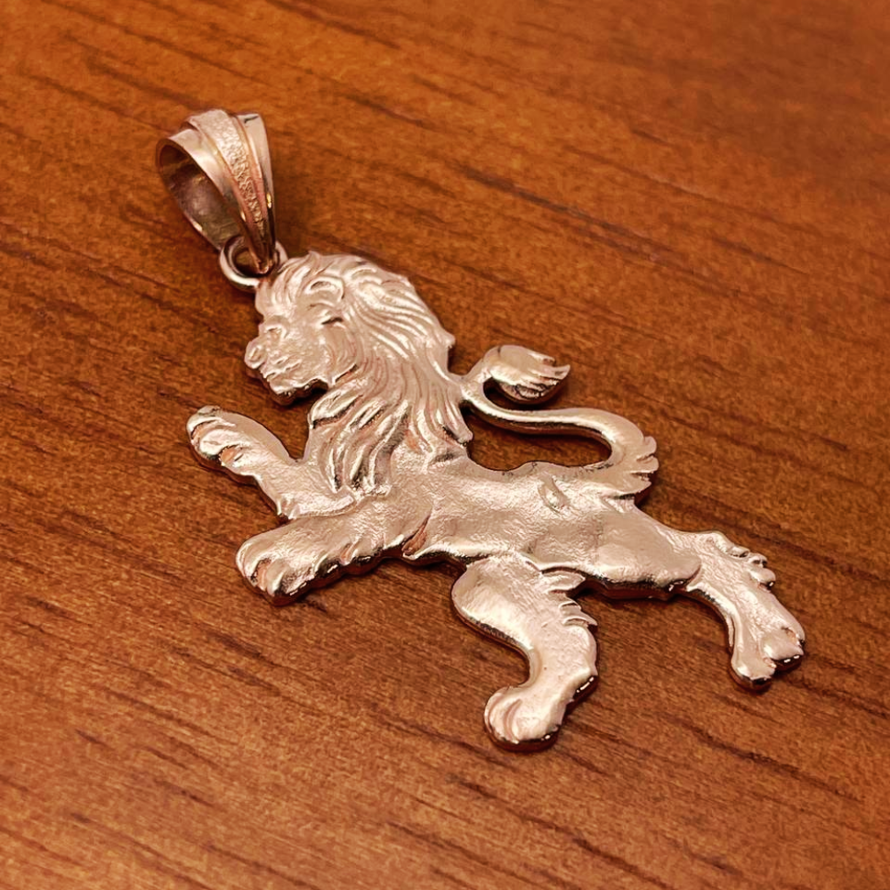 Large Lion of Judah Pendant in 14K Gold - 2.45"