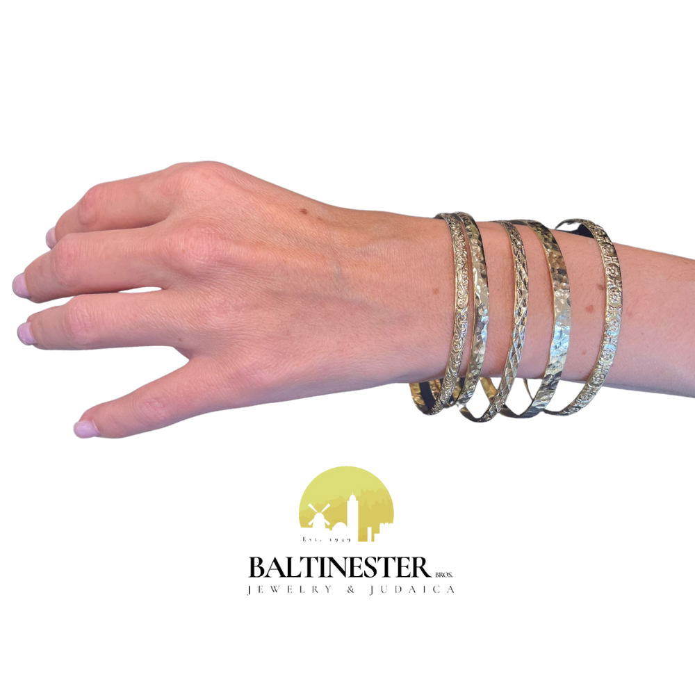 14k Gold Floral Moroccan Bangle