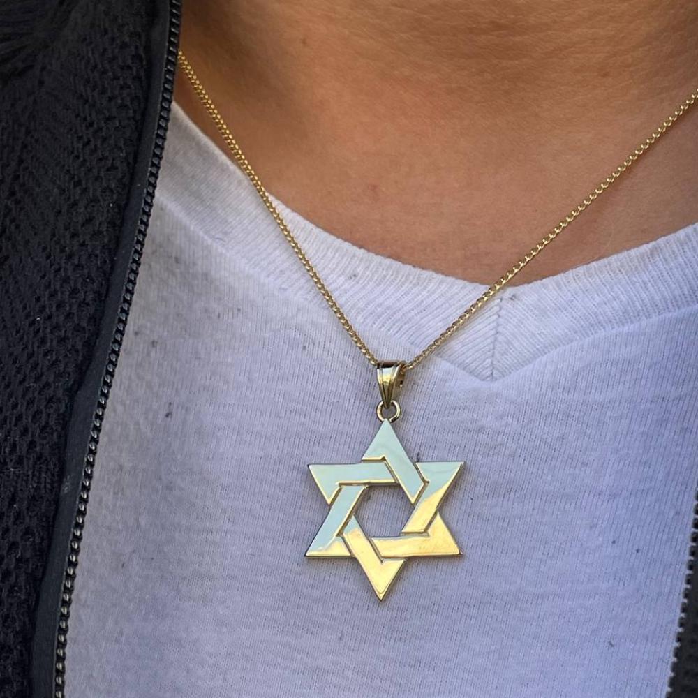14k Gold Interwoven Star of David Pendant - 27mm