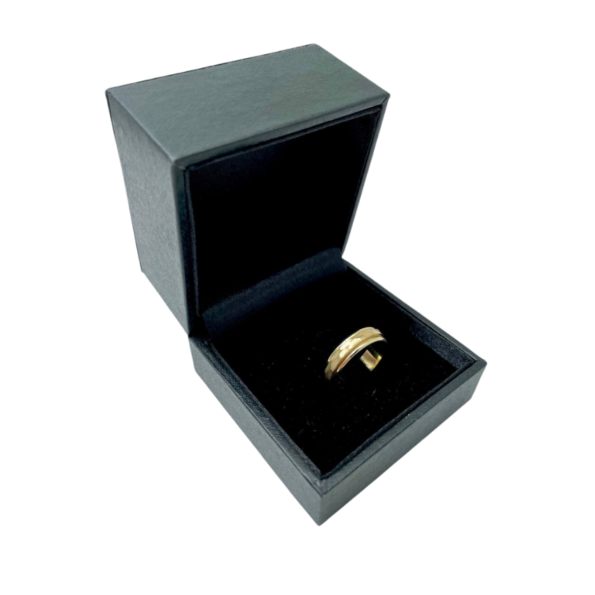 14k Yellow Gold Hammered Spinning Ring