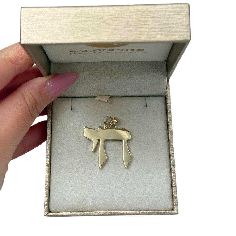 14K Gold Classic Chai Pendant