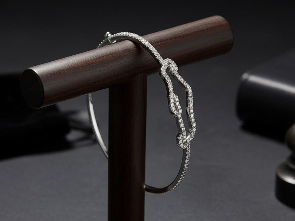 Diamond Map of Israel Bangle Bracelet in 14K Gold