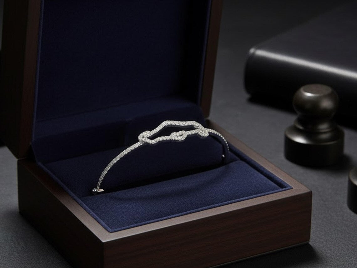 Diamond Map of Israel Bangle Bracelet in 14K Gold