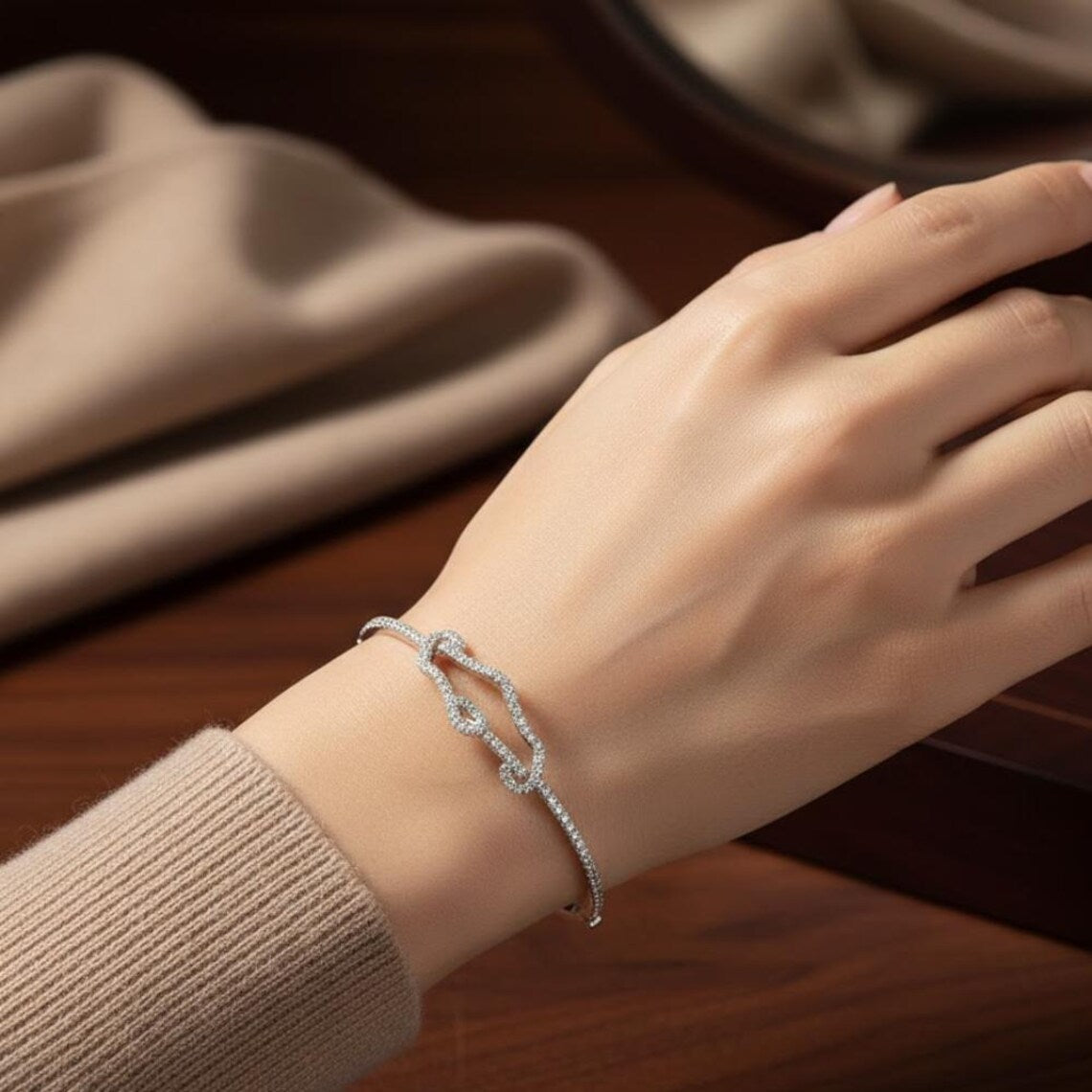 Diamond Map of Israel Bangle Bracelet in 14K Gold