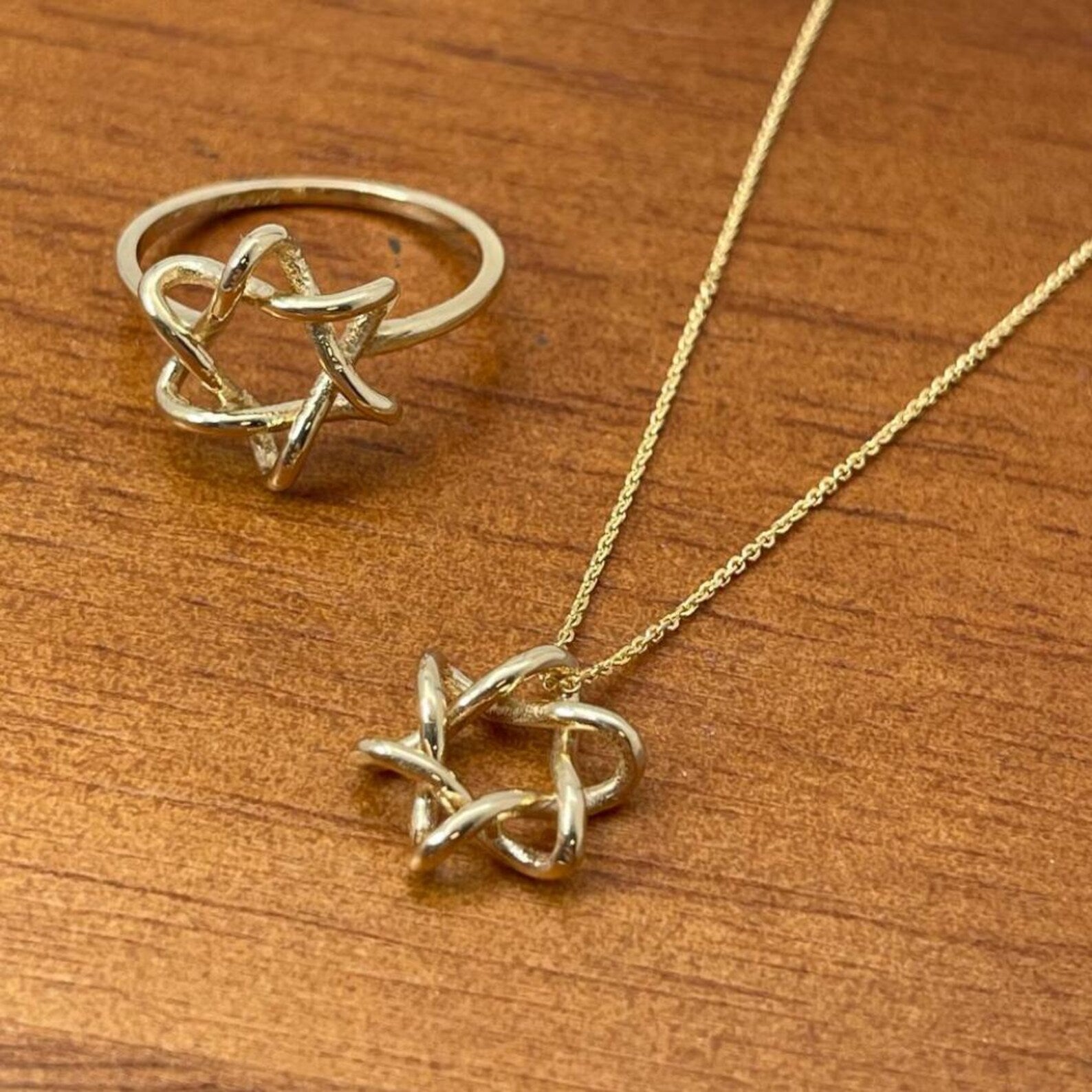14K Solid Gold Interwoven Star of David Necklace