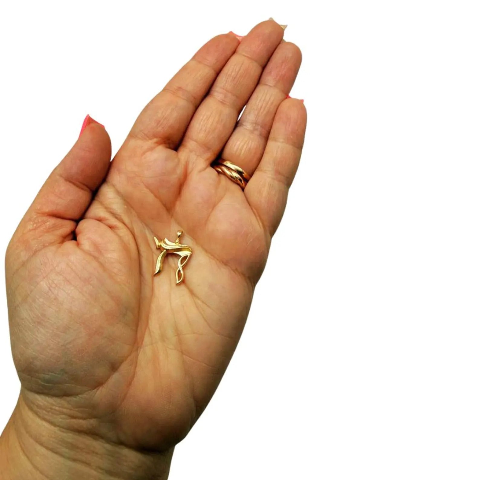 Designer Chai Pendant in 14K Gold