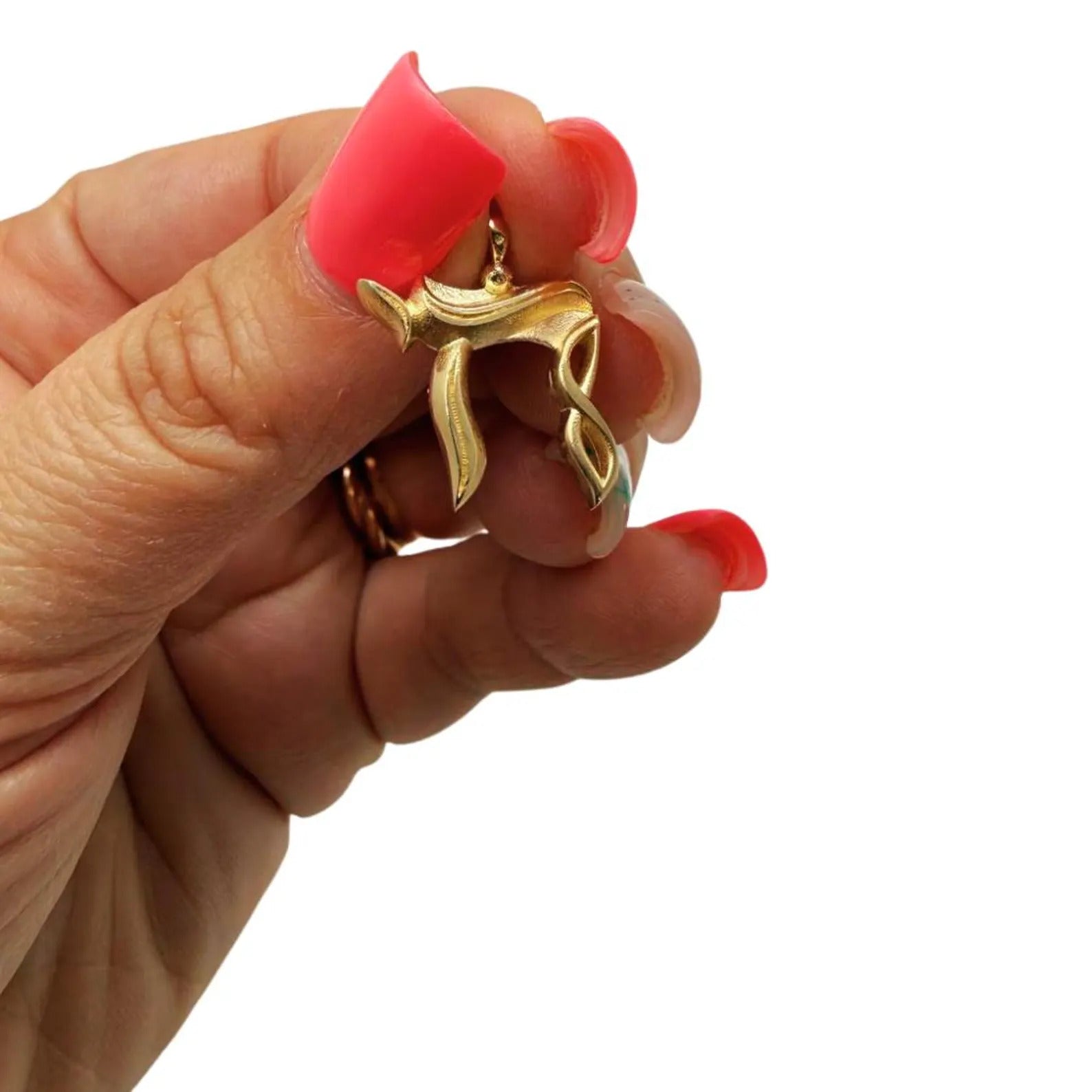 Designer Chai Pendant in 14K Gold