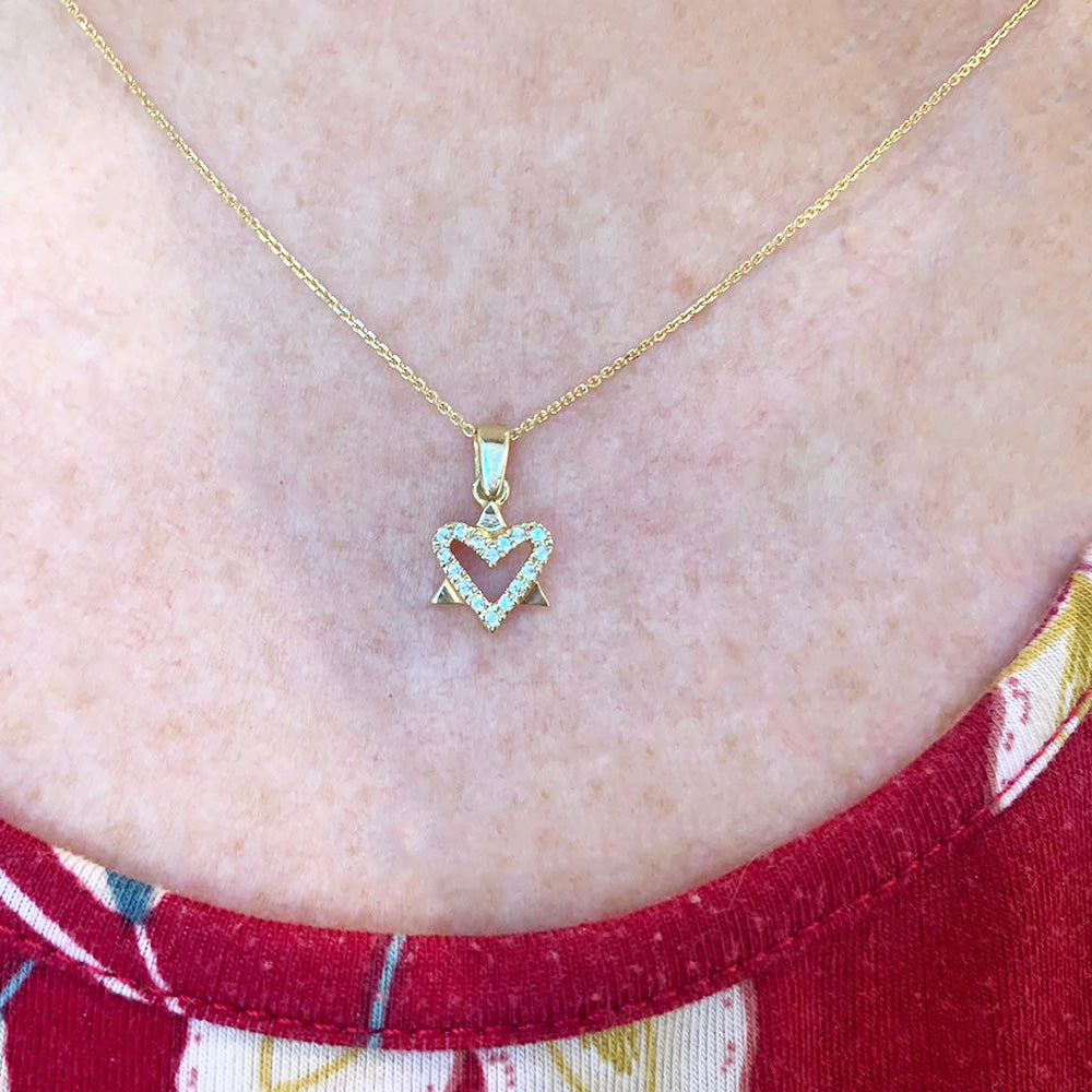 Star of David Heart Pendant in 14k Gold with CZ