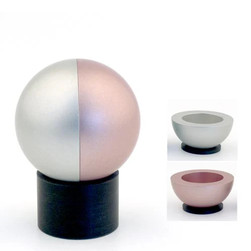 Dual-Colored Ball Traveling Candle Holders