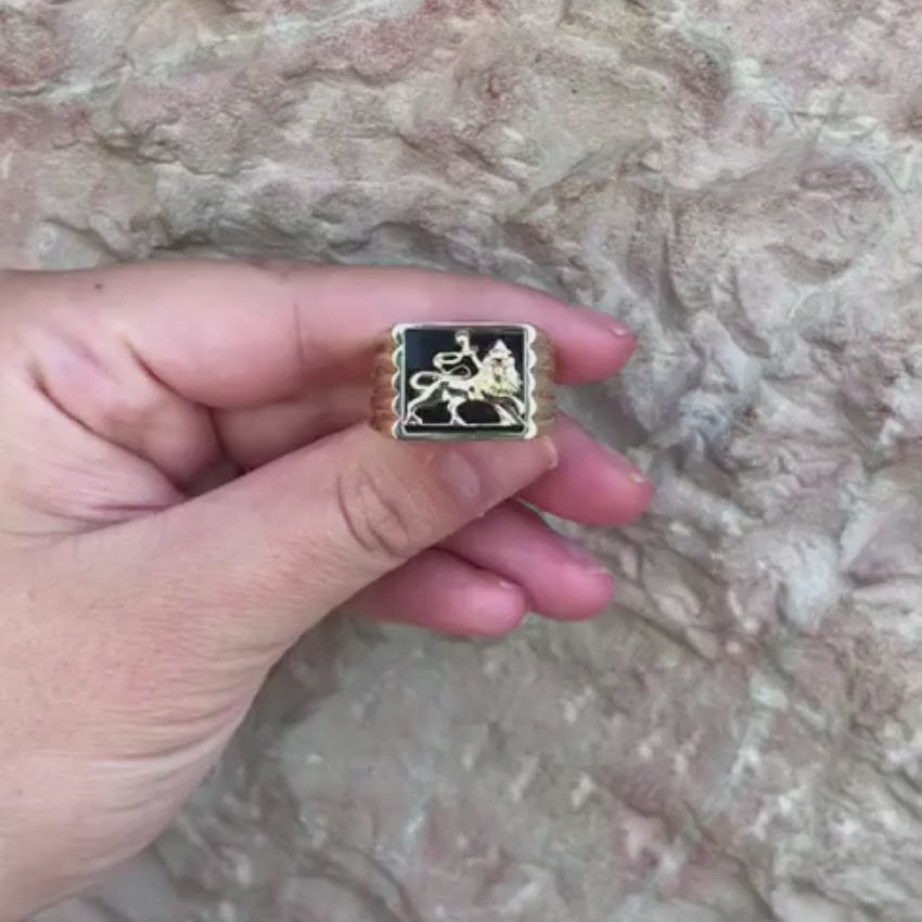 Load video: Bob Marley Style 14K Yellow Gold &amp; Onyx Lion of Judah Ring