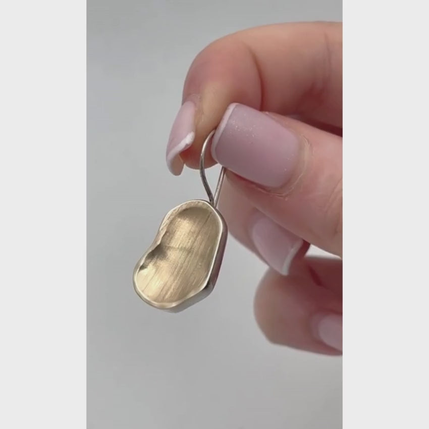 Load video: Jerusalem Stone Style Single Nugget Earrings in Silver and Gold