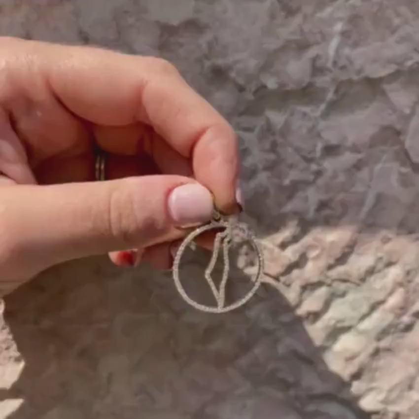 Load video: Diamond Map of Israel Outline Pendant in 14K Gold