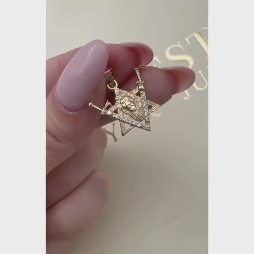 Load video: Victory Swords Lion of Judah and Star of David Pendant in 14K Gold and Diamonds