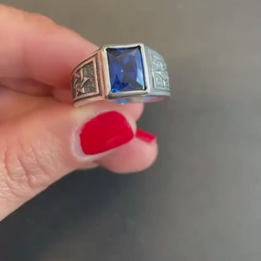 Load video: Sterling Silver Jewish Star Sapphire Ring