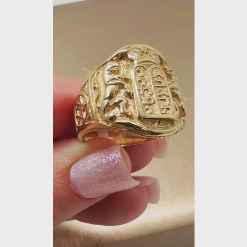 Load video: Ten Commandments Ring in 14k Gold