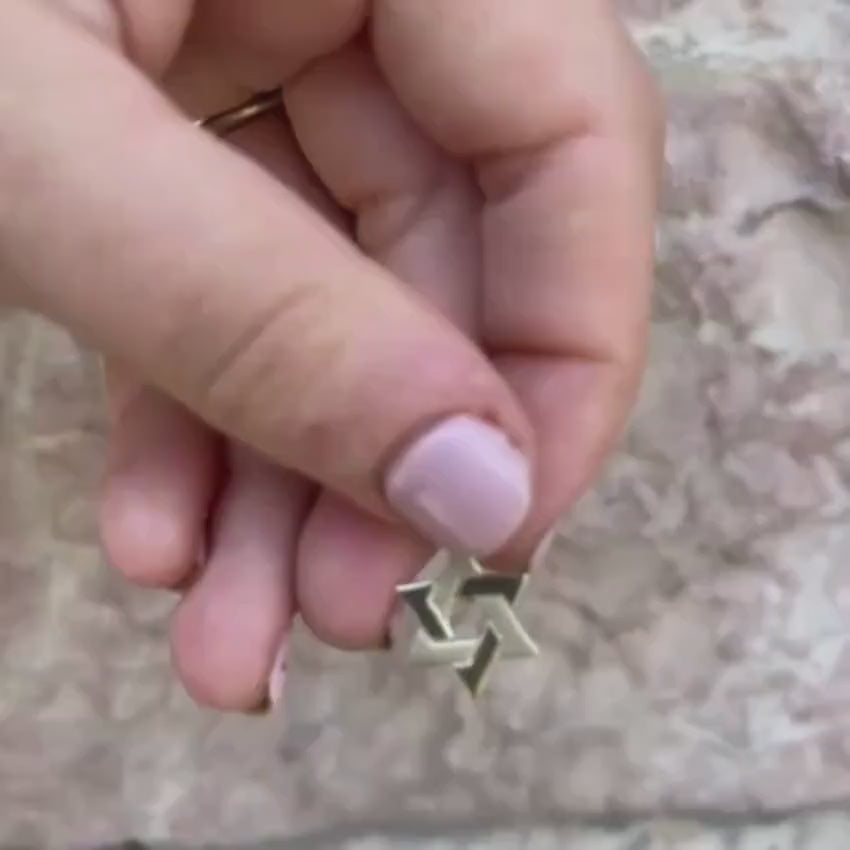 Load video: 14k Gold Interwoven Star of David Pendant