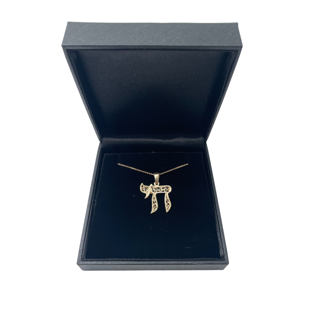 14k Gold Filigree Chai Pendant