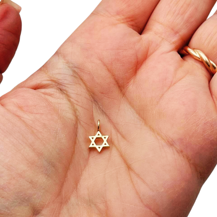 Star of David Jewish Pendant in 14k Yellow Gold