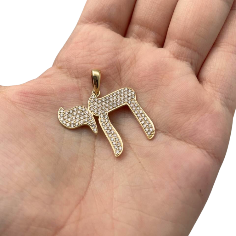 Diamond Studded Chai Pendant in 14K Gold - Large