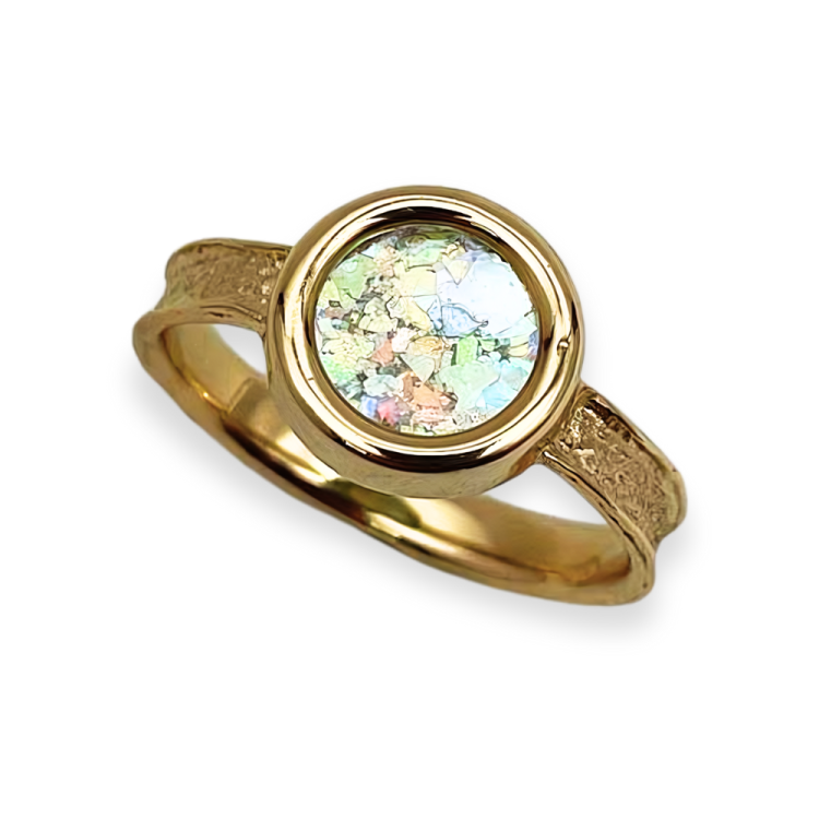 Roman Glass Ring in 14K Gold - Sleek Design