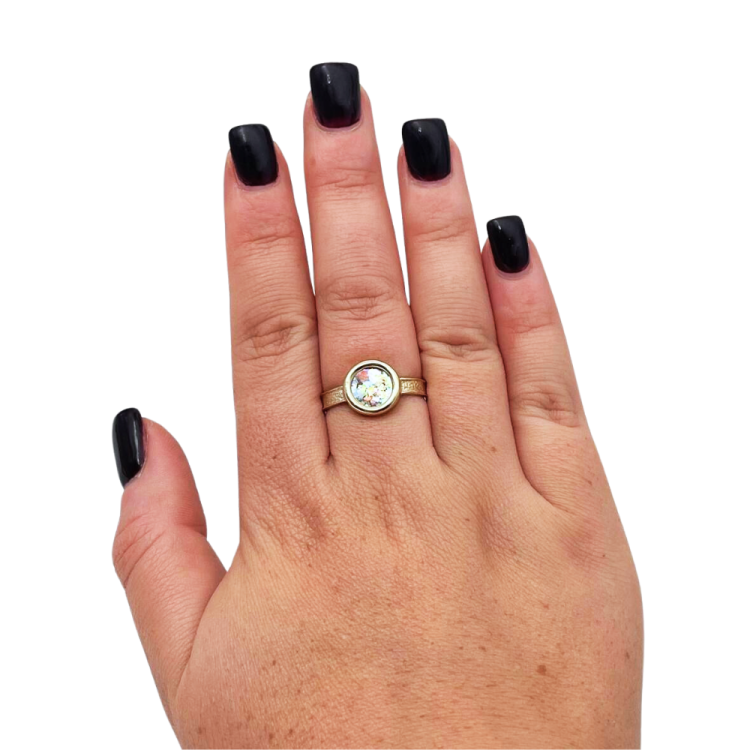 Roman Glass Ring in 14K Gold - Sleek Design